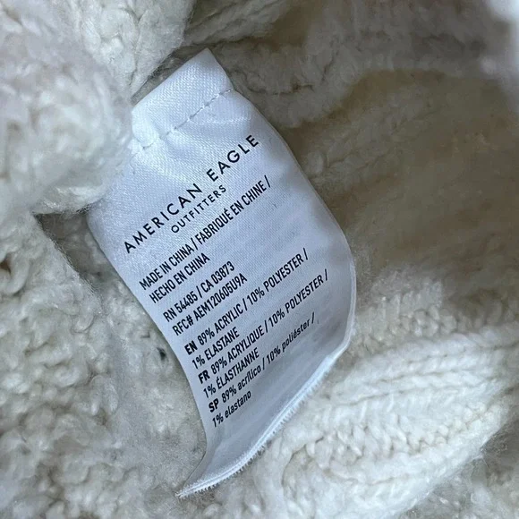 American Eagle Sweater Womens M Cream Fisherman Cable Knit‎ Pullover Cottage